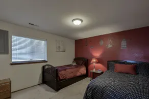 Englewood Crest Nest. View, 2 bed, pool table, Bbq - Image 4