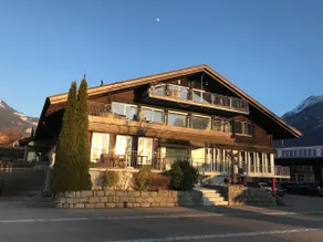 Attic apartment with balcony on Lake Brienz, Brienz - Image 3