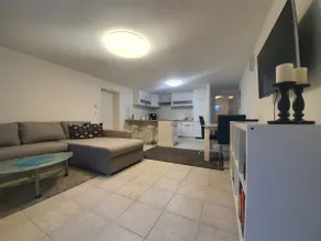 Cozy granny apartment with smart TV - Image 2