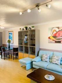 The Lake House, Woking - Image 3