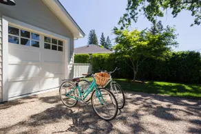 Walk to Historic Plaza with Pool, Spa & Bikes - Image 3