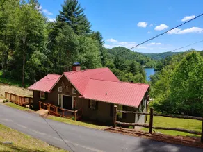 Stunning Modern Rustic Lake Retreat PRVT BOAT SLIP - Image 3
