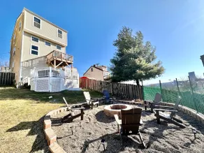 SkylineView | Hot Tub | Private Parkings | FirePit - Image 2