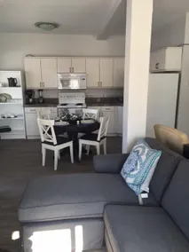 Niagara Oak Lane Cottage, Private w/outdoor Patio - Image 3