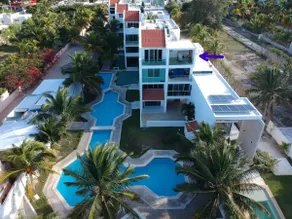 Beachfront apartment with the best view and pool ⭐️ - Image 4