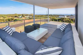 The Bay House - Gracetown, Margaret River - NEW - Image 3
