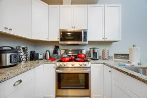 Private Apt-Old Town Alexandria-Self Check In - Image 3