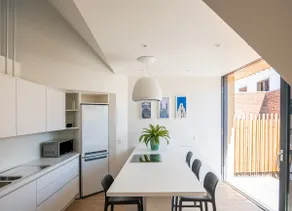 La Camuche by René Desclée, 75 m² duplex + patio - Image 3