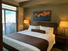 Mountain View Suite at Stoneridge - Image 5