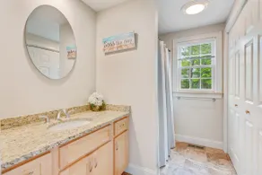 The Driftwood Home, 5 min from Mashpee Commons, AC - Image 5