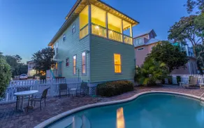 \"Serendipity\"~Gulf Views~Heated Pool~Beach Gear & Chairs~Families~Gated Street! - Image 4