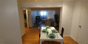 Garden Level open concept in South Osbourne - Image 2