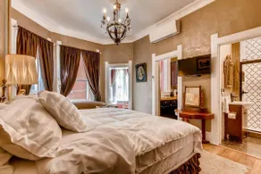 Victorian Charm Cap Hill Furnished Studio-Suite #4 - Image 3