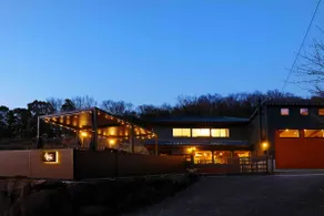 Take a luxurious break at a private villa surrounded by mountains and the sea - Image 5