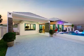 Casa House, Hua Hin Pool Villa - Image 2