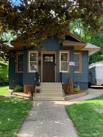 Charming 4 Bedroom home in the heart of Elgin - Image 2