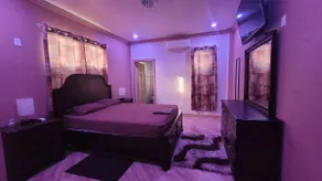 Exquisite 4 - bedrooms house! - Image 5