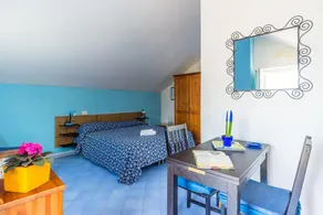 Gaudì studio apartment with sunset view - Image 3
