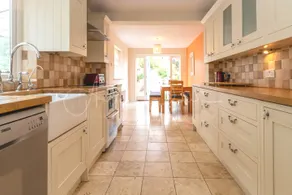 Charming Victorian House - Explore Central Oxford - Image 3