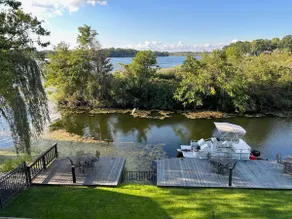 Portview Carriage House - Image 2