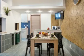 Beach Home - Image 4