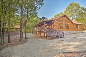 Private Cabin on 25acres w/ Huge Grilling Pavilion - Image 2