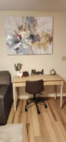 Remodeled, Pretty & Comfortable House - Image 4