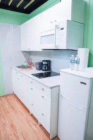 Fresh studio guest suite in a quiet neighborhood. - Image 5