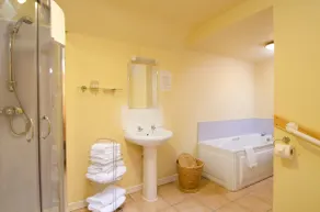 King's Apartment - Image 4