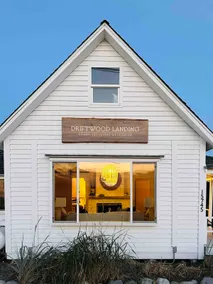 Driftwood Landing - A Luxury Beachfront Cottage - Image 2