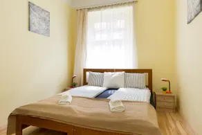 Bajcsy 3 - Basilica 2 Bedrooms + Living with AC - Image 4
