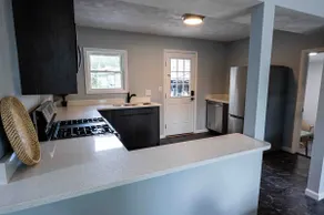 Clean private safe retreat getaway! - Image 2
