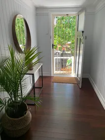 Charming 1920's 4Br freestanding Plantation Qldr. - Image 3