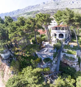 Beachfront Villa Zara - Image 4
