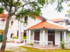 Charles Villa Rawathawatta. Moratuwa, Colombo. - Image 3