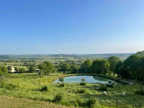 Cosy Cottage with Stunning Views - Image 5