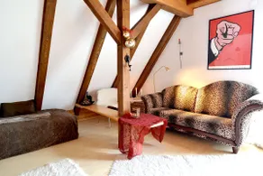 Cozy old building apartment in the historic center - Image 5