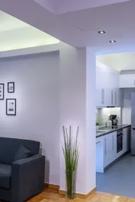 Modern design apartment near Acropolis - Image 3