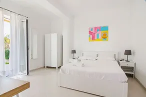 Flat with garden sea view next to the beach - Image 3