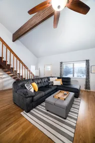 The Linkville Loft (Downtown Klamath Falls) 🏡🦌 - Image 4