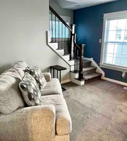 Cozy Home: A Modern Luxe Getaway - Image 3