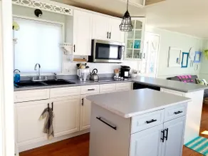 Modern Retro Country Retreat - Image 4