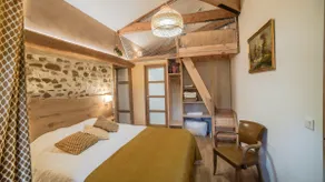 Gîte with view and hot bath at the beekeeper's! - Image 2