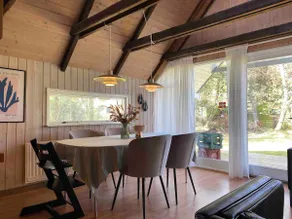 A real summer house - with lots of charm! - Image 5