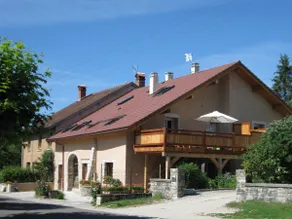 Cascade 3* gîte in the heart of the Jura, 5 min from the lake - Image 3