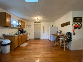 Cabin On 40Acre Hiking & Happiness Oasis - Image 4