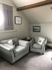 The Jockey Room Hideaway - Image 5