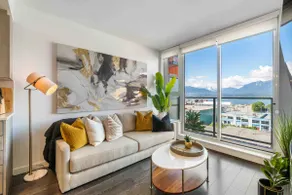 Mountain&OceanView - King Bed/FreeParking - Image 3
