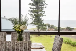 Panoramic ocean views throughout - Image 5