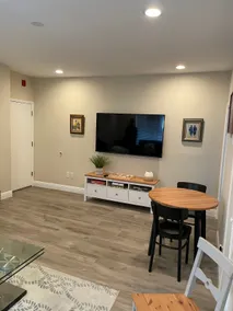 Magnificent 1 bed/1 bath super close to the beach. - Image 2